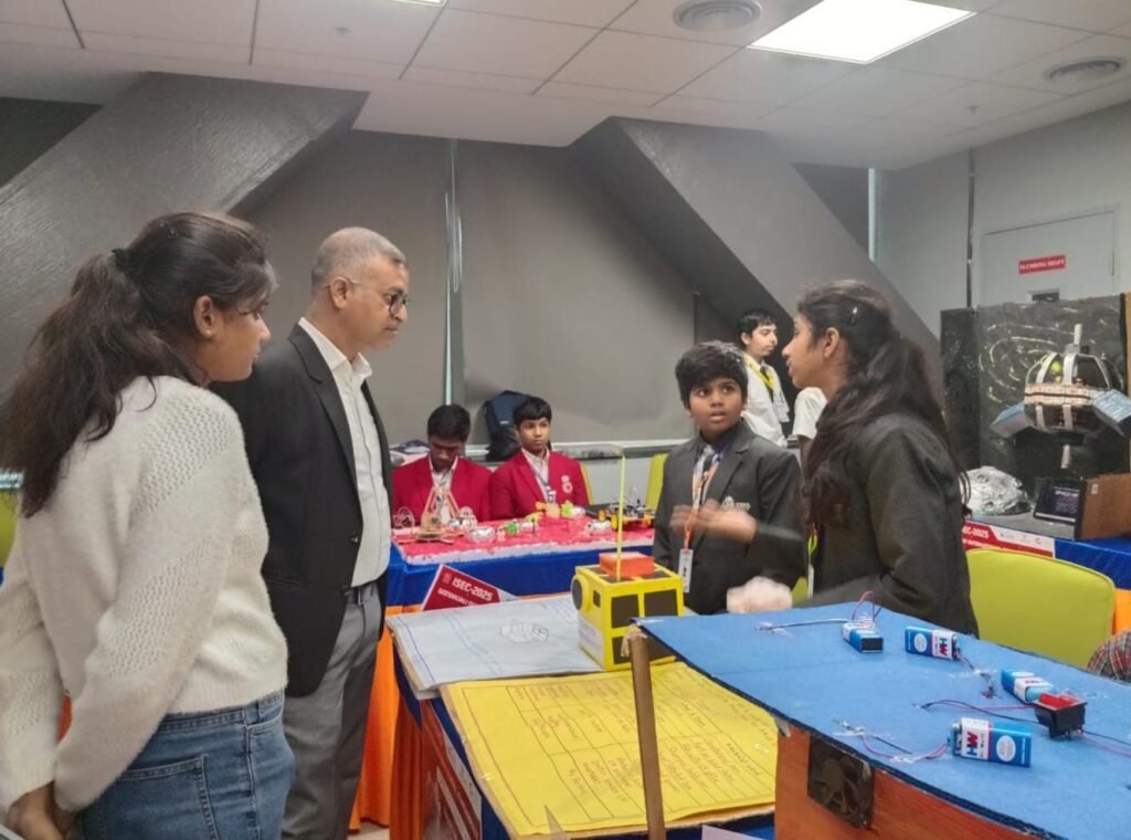 PHOTO-2025-10-01-16-48-09