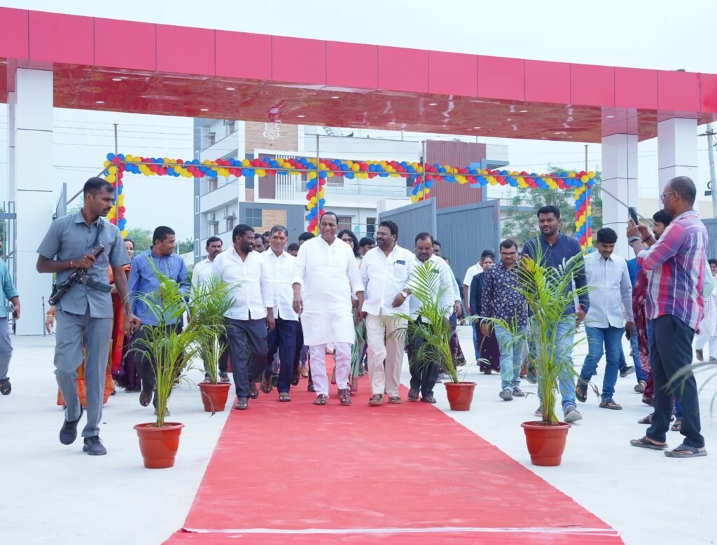 PHOTO-2025-10-06-10-39-32