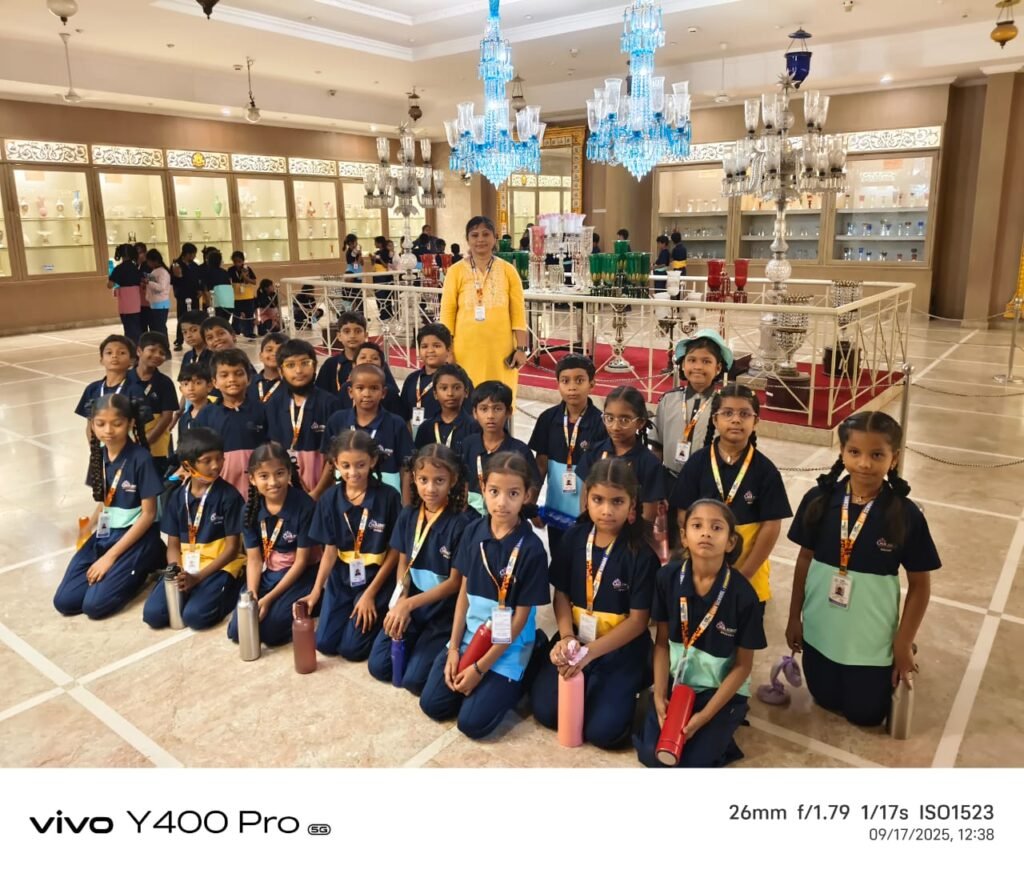 PHOTO-2025-10-04-10-03-28