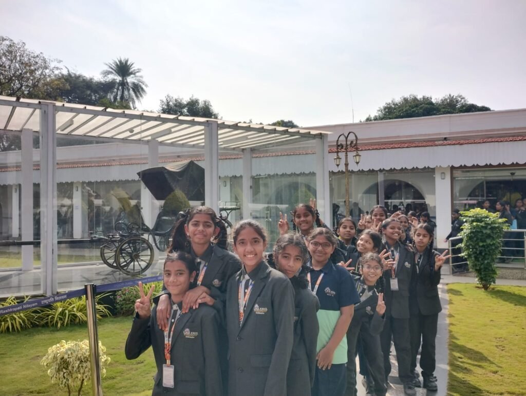 PHOTO-2025-12-01-10-59-41(1)