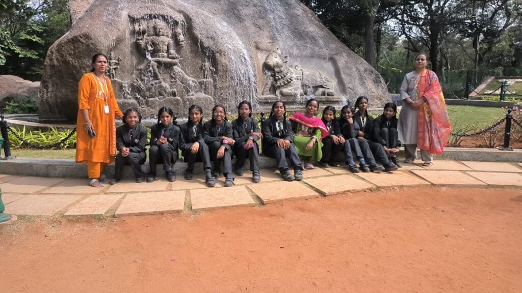 PHOTO-2025-12-01-10-59-43